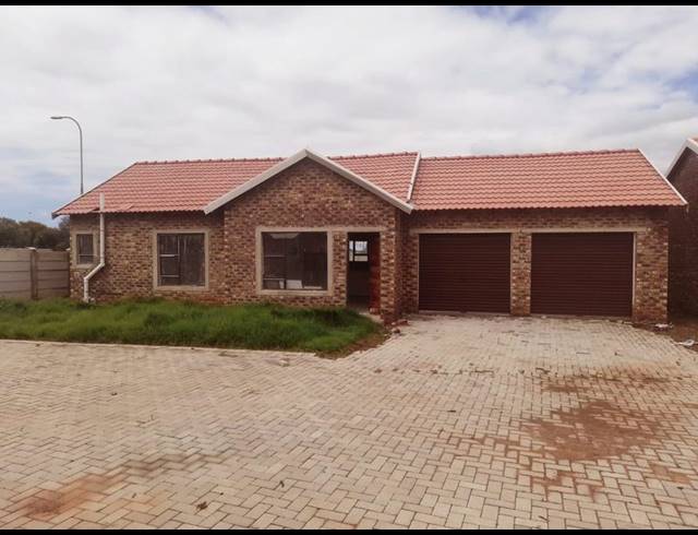 0 BEDROOM TOWNHOUSE FOR SALE IN RIVERSDALE